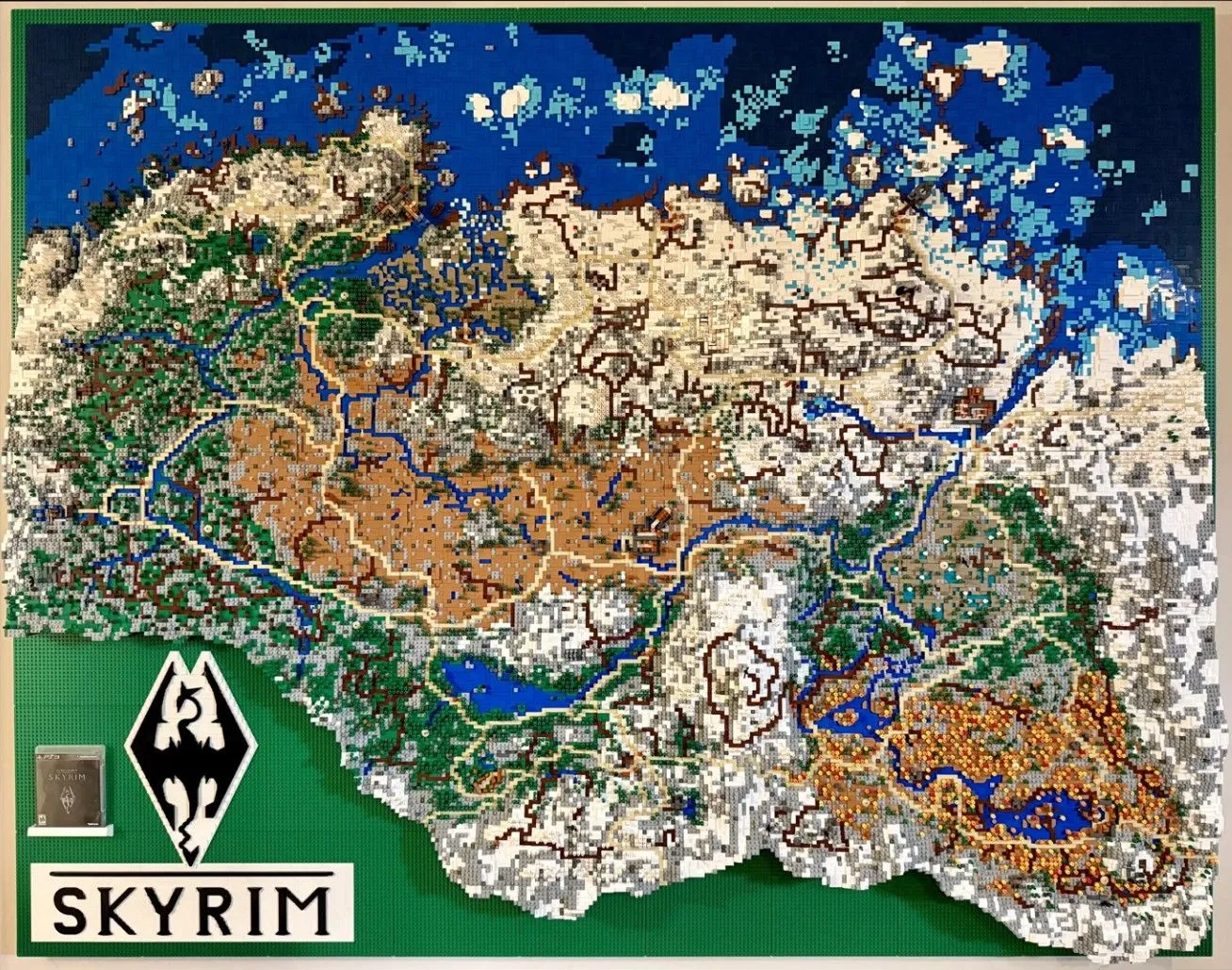 Bản đồ The Elder Scrolls 5 Skyrim được tái tạo chi tiết bằng gạch LEGO bởi Ian Roosma